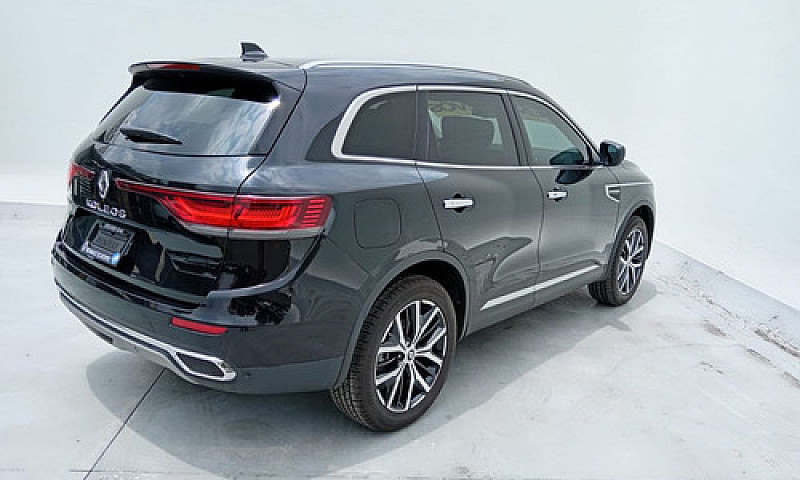 Renault Koleos 2023...