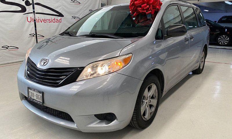 Toyota Sienna 2015 S...
