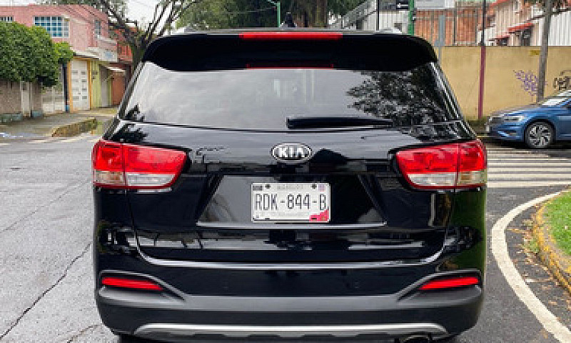 Kia Sorento 3.3L Ex ...