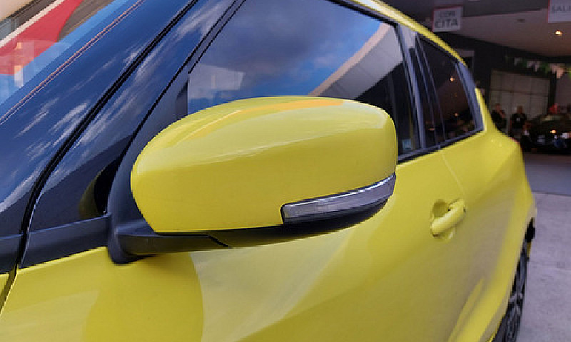 Suzuki Swift 2021 1....