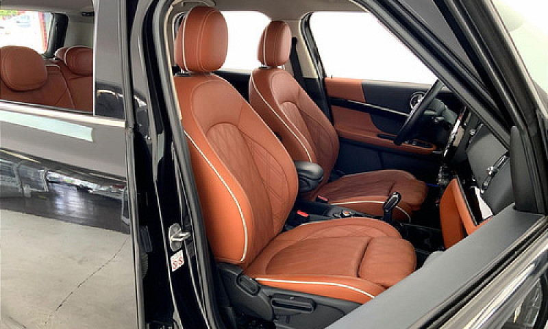 Mini Cooper Countrym...