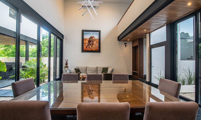 Hermosa Casa En Resi...