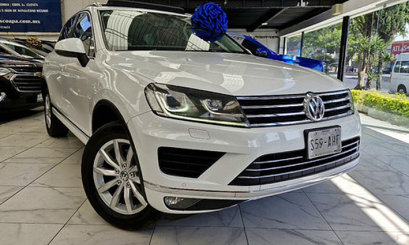 Volkswagen  Touareg ...