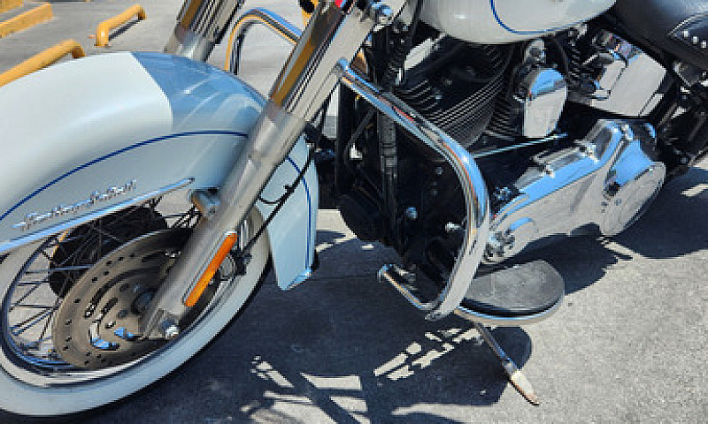 Harley Davidson Heri...