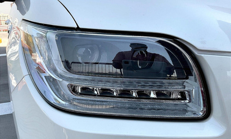 Lincoln  Navigator  ...