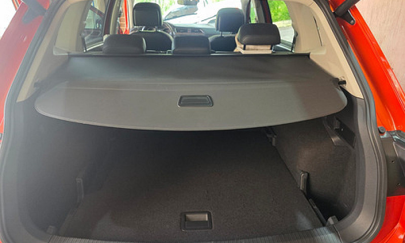 Volkswagen Tiguan 2....