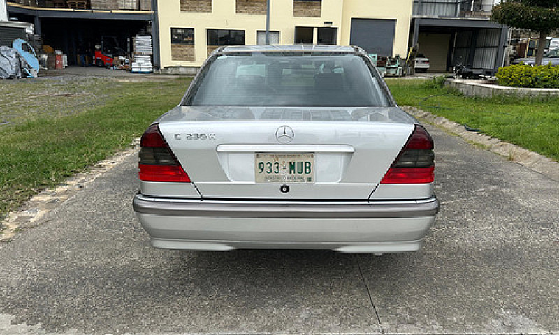 Mercedes Benz C230 K...