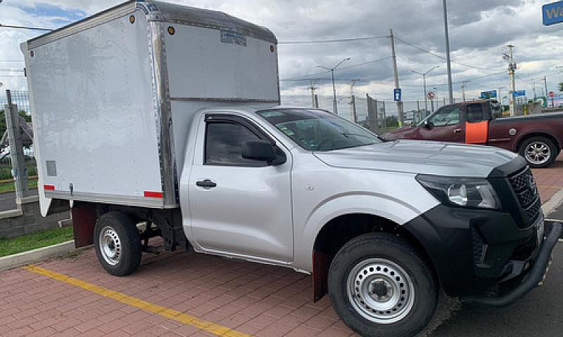 Nissan Np300 2.5 Cha...