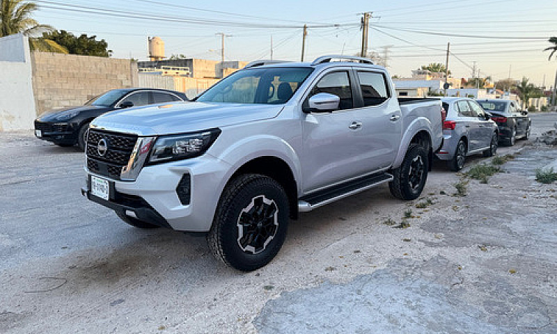 Nissan Frontier 2.5 ...