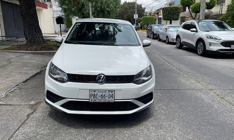 Volkswagen Vento 1.6...