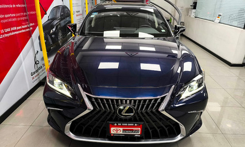 Lexus Es 2024...