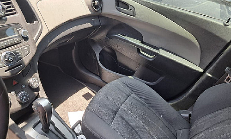 Chevrolet Sonic 2016...