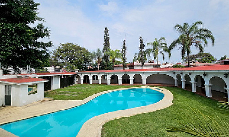 Casa Sola En Venta E...