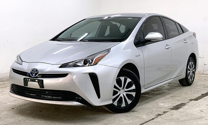 Toyota Prius 2020...
