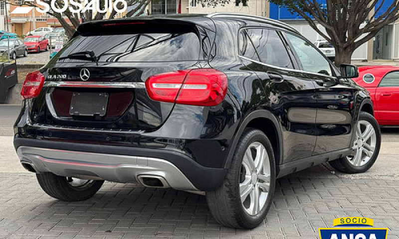 Mercedes-Benz Clase ...
