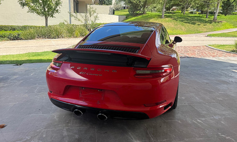 Porsche 911 3.0 Carr...