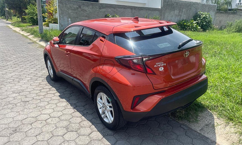 Toyota Ch-R 2.0 Cvt...