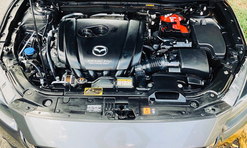 Mazda Mazda 3 2.5 S ...