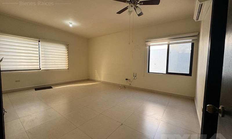 Casa En Venta Con Al...
