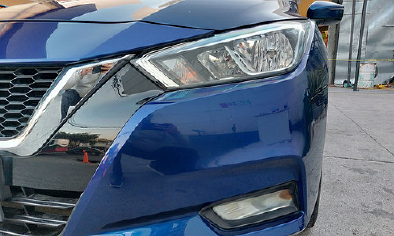 Nissan Versa 2020...