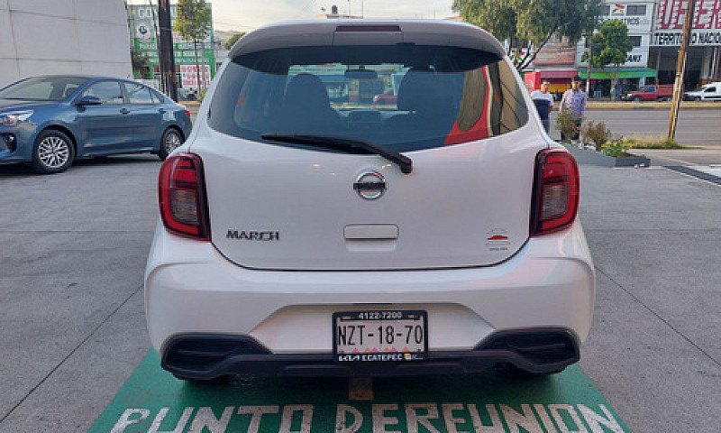 Nissan March 2021...