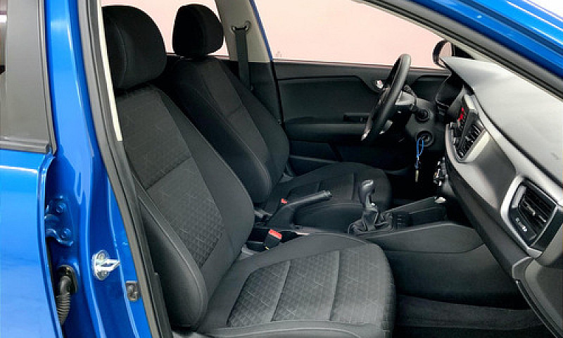 Kia Rio 2021...