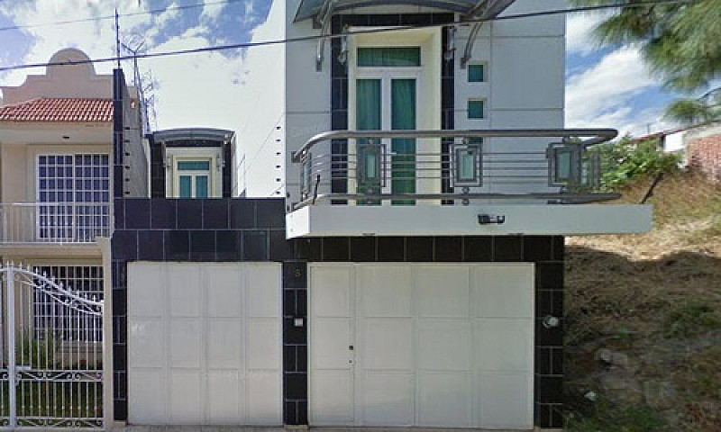 Casa En Remate Cerca...