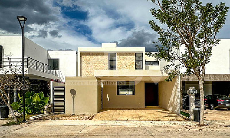 Casa En Venta En Mér...
