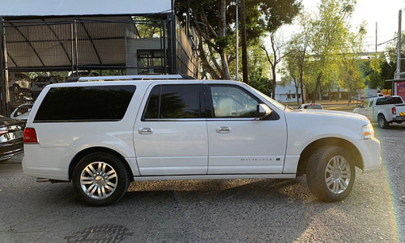 Lincoln Navigator 20...