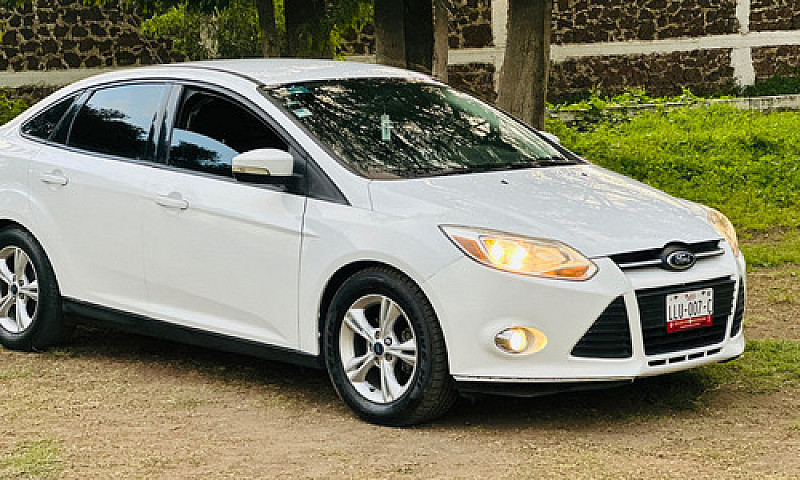 Ford Focus 2.0 Trend...