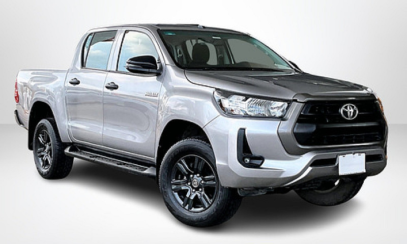Toyota Hilux 2022...