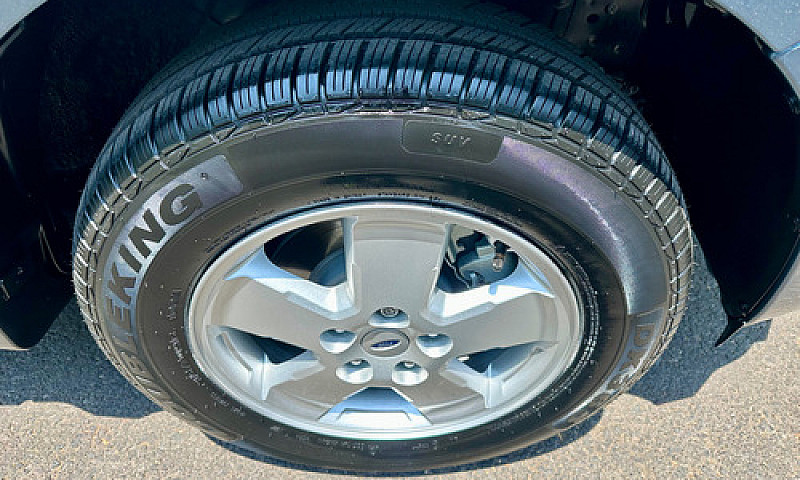 Ford Escape 2.0 Xls ...