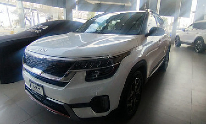 Kia Seltos 2023...
