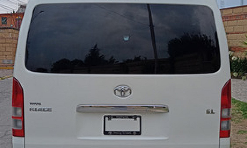 Toyota Hiace 2.7 Bus...