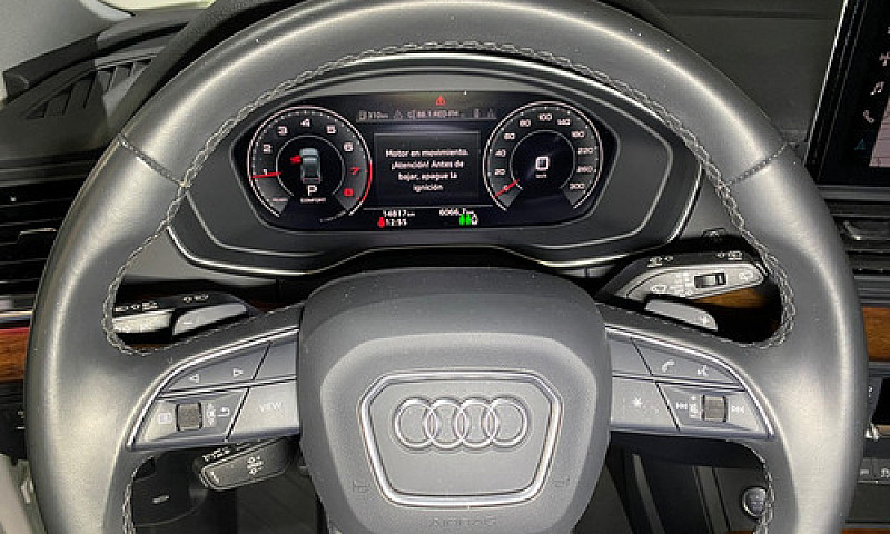 Audi Q5 2023...