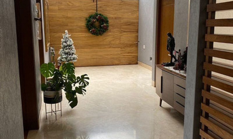 Venta De Casa En Ped...