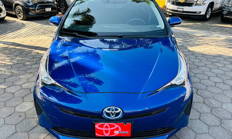 Toyota Prius 2018...