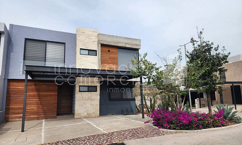 Casa En Venta O Rent...