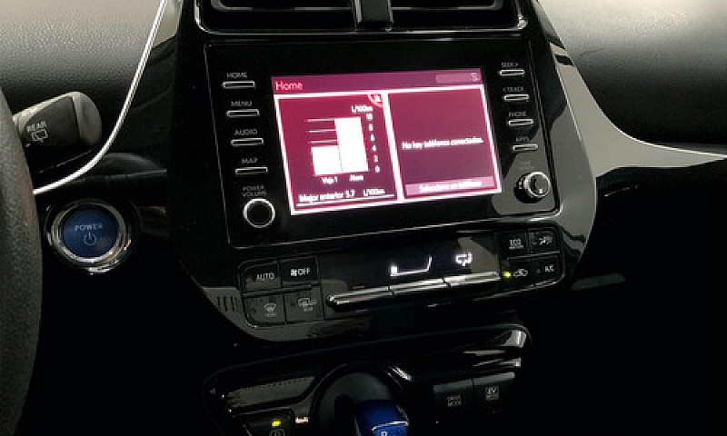 Toyota Prius 2020...