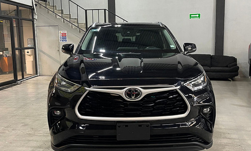 Toyota Highlander 20...