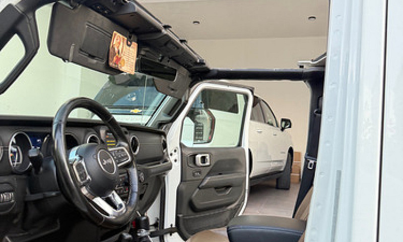 Jeep Wrangler 3.6 Un...