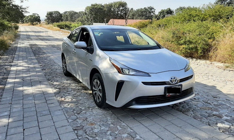 Toyota Prius 1.8 Bas...