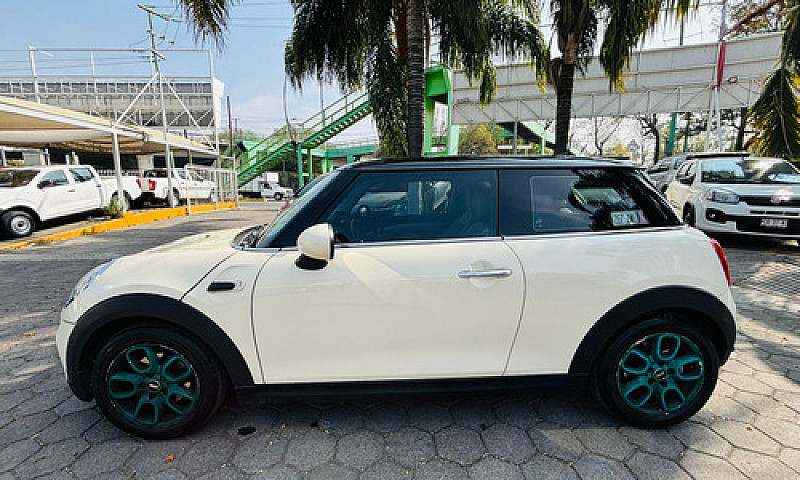 Mini Cooper 2015...