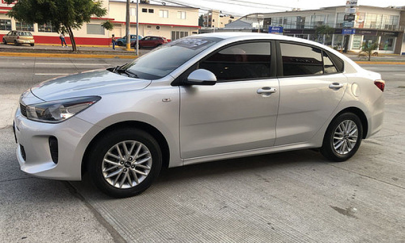 Kia Rio 2018 1.6 Sed...