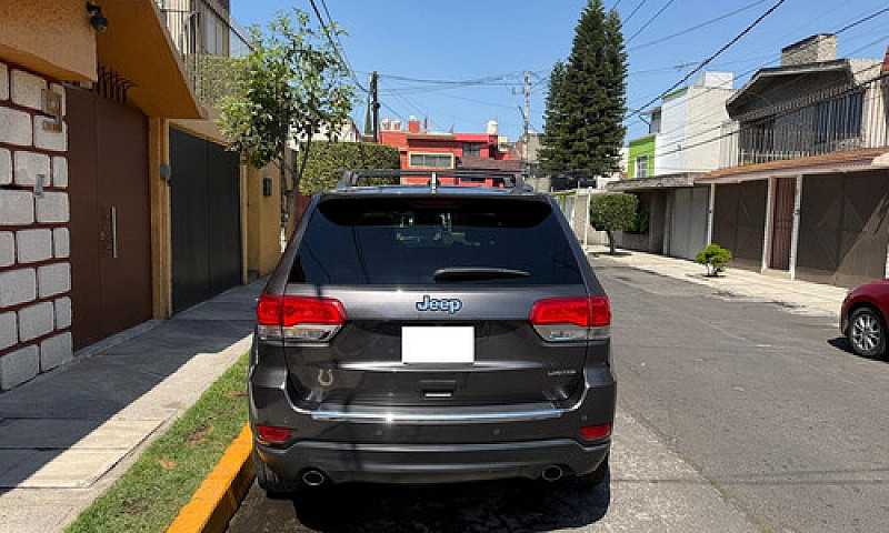 Jeep Grand Cherokee ...