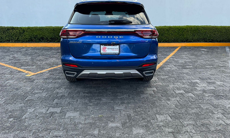 Dodge Journey  2023...
