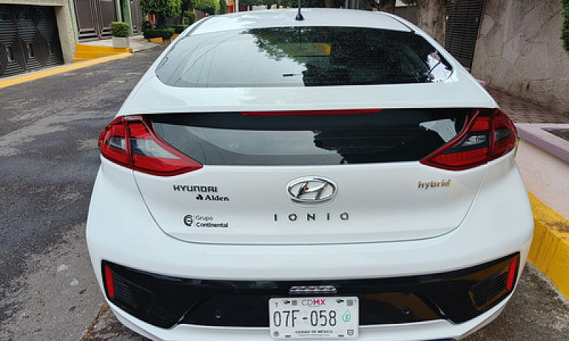 Hyundai Ioniq 1.6 Li...
