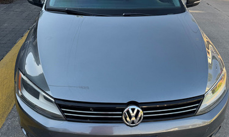 Volkswagen Jetta 2.5...
