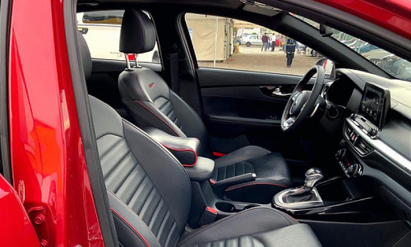 Kia Forte 2020...