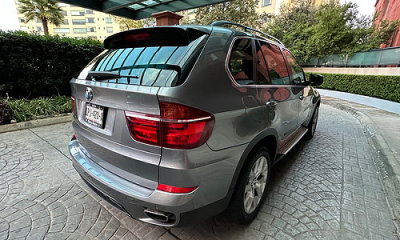 Bmw X5 5.0I Security...